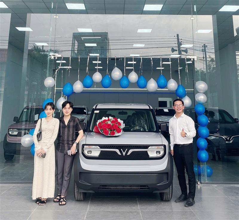 Giao xe cho Quý khách hàng